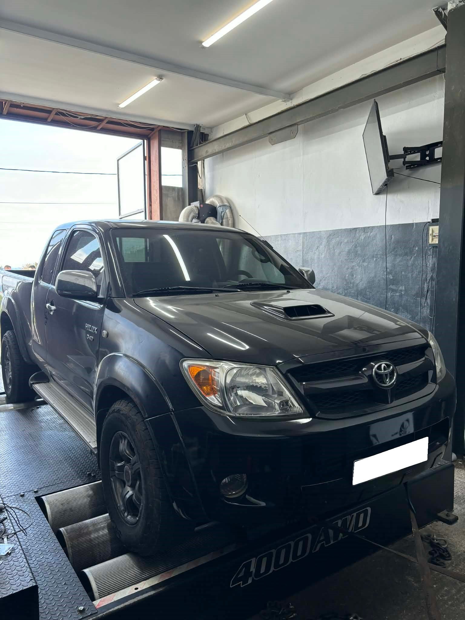 Βελτίωση Toyota Hilux 2.5 D-4D : από 102hp σε 150hp με 320Nm ροπή