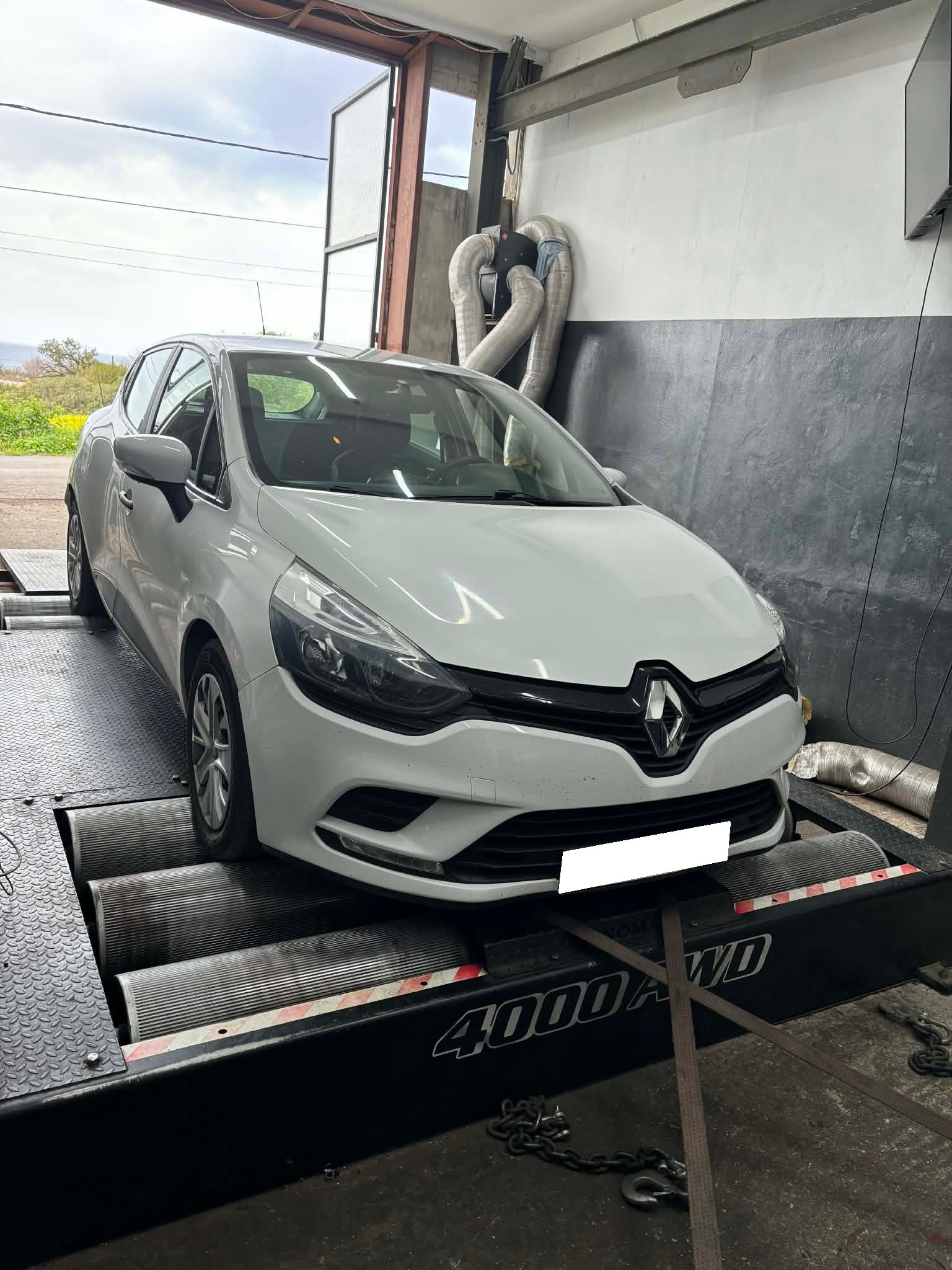 Αναβάθμιση Renault Clio dCi: από 75hp σε 120hp με 300Nm ροπή